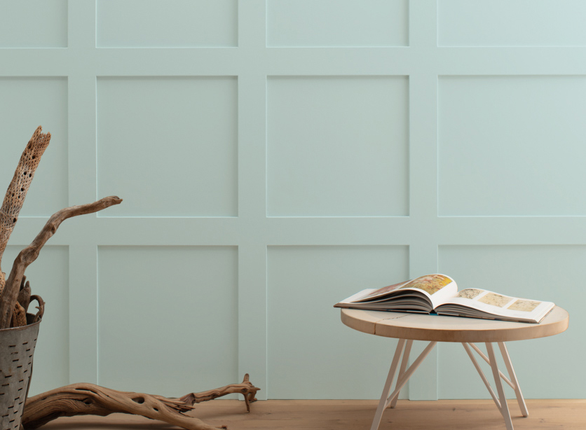 Benjamin Moore Woodlawn Blue paint on wood paneling
